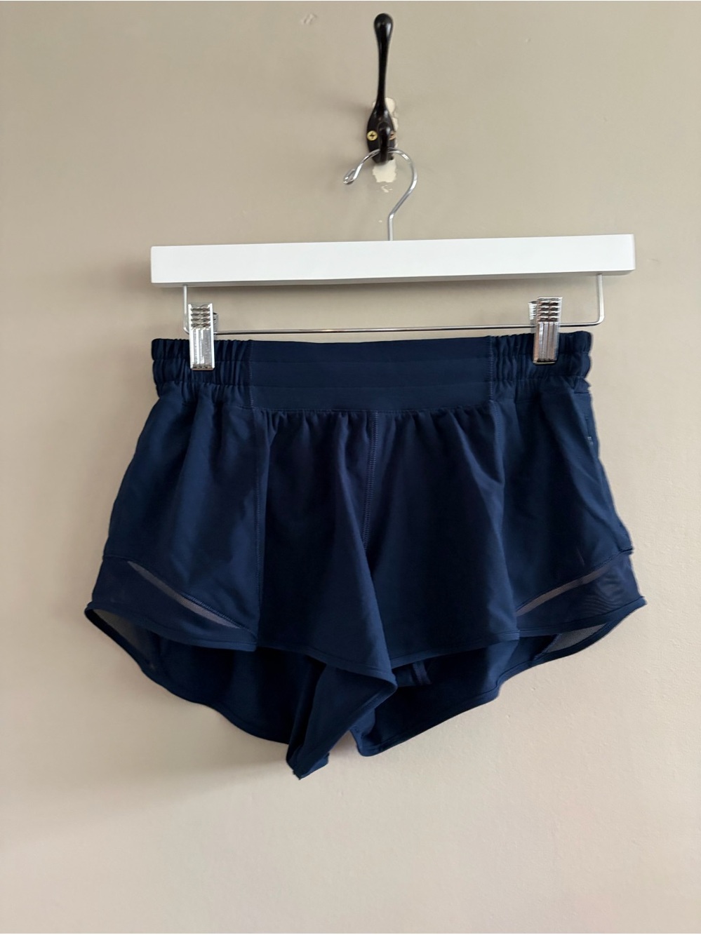 Lululemon Hotty Hot Navy Blue Size 6